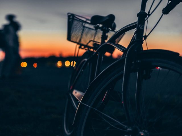 B&rsquo;Twin ou Triban : quel vélo de ville choisir