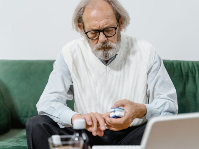 Protéger les personnes âgées : une priorité pour la santé